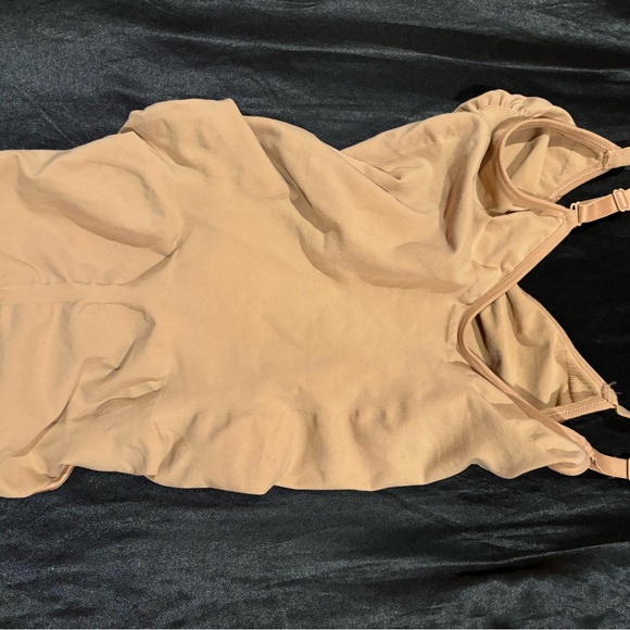 Skims 2XL brief bodysuit in Clay - Picture 3 of 5